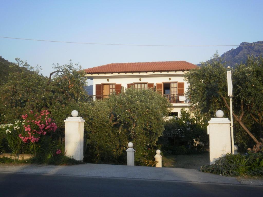 Villa Thomi Skala Rachoni  외부 사진